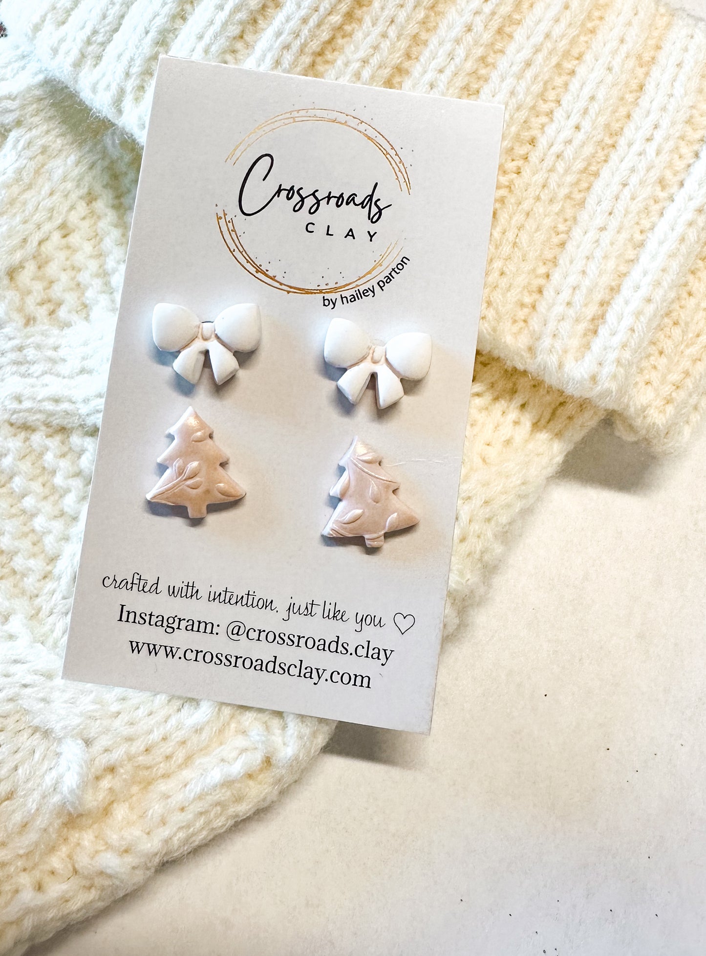 Tree and Bow Stud Pack